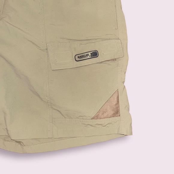 Magellan Outdoor Hiking/Fishing Active shorts SizeXL - Picture 6 of 6